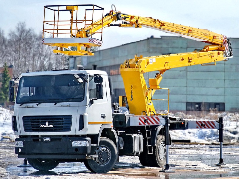 Коленчатые автовышки